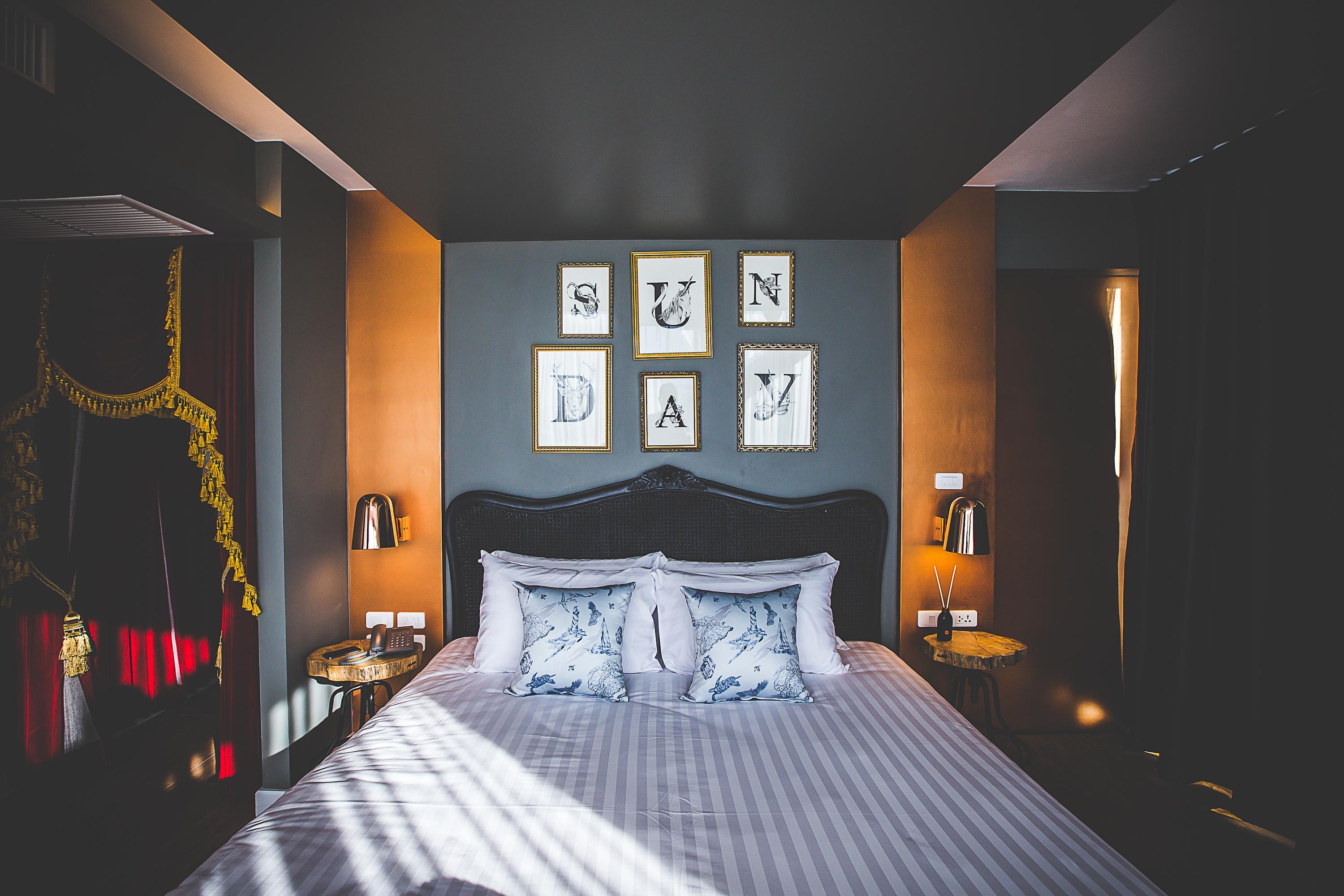 Art Mai Gallery Nimman Hotel Chiang Mai Luaran gambar A bedroom at the hotel