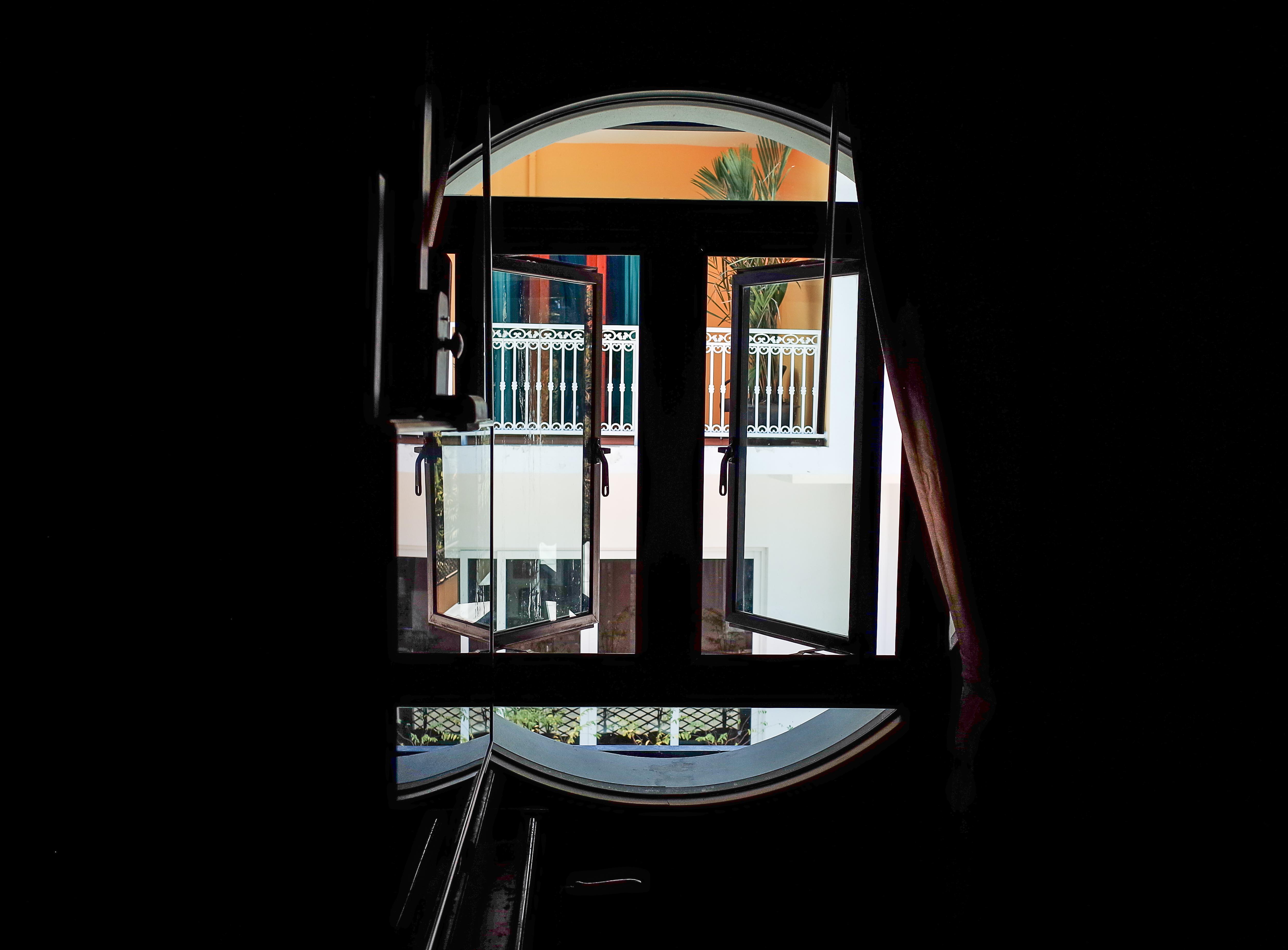 Art Mai Gallery Nimman Hotel Chiang Mai Luaran gambar The window of the house of the writer