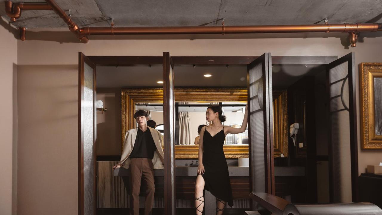 Art Mai Gallery Nimman Hotel Chiang Mai Luaran gambar The 2019 production of The Seagull at the National Theatre of Korea